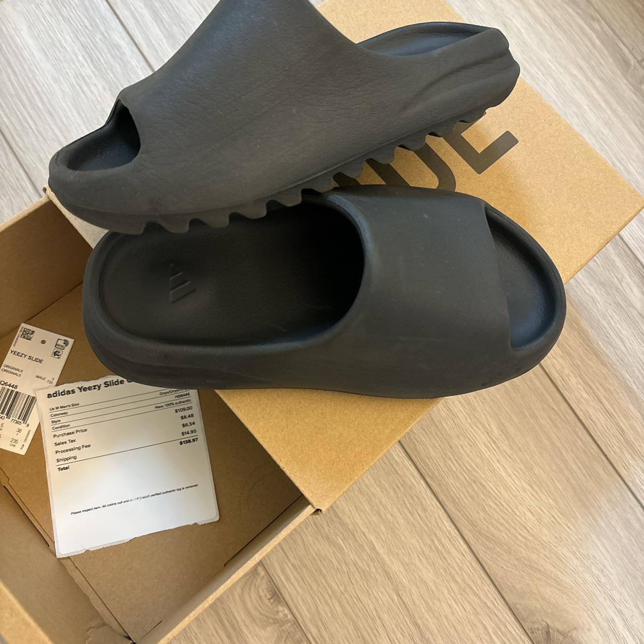 yeezy slides men footlocker