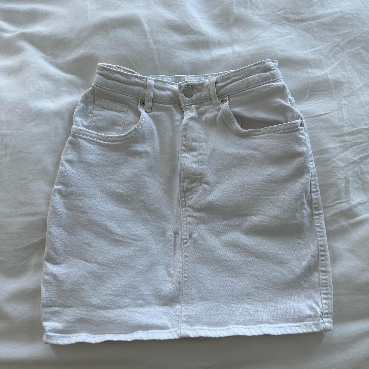 Zara denim mini skirt - Size XS - Lightly Worn - Depop