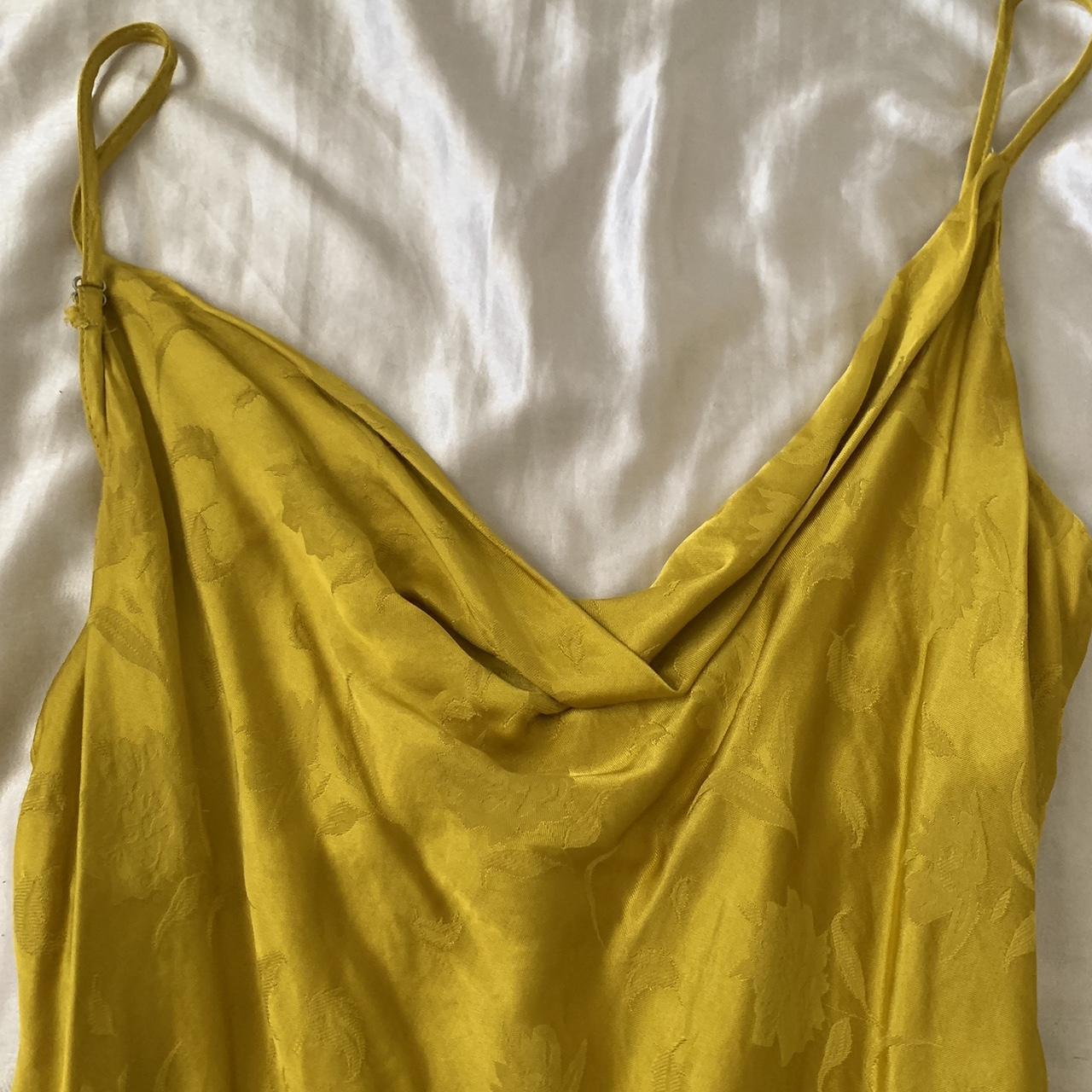 Yellow mini dress - size L - Depop