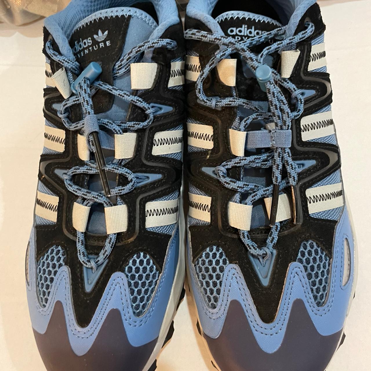 item listed by gotyourfreshfix_threadsnkicks