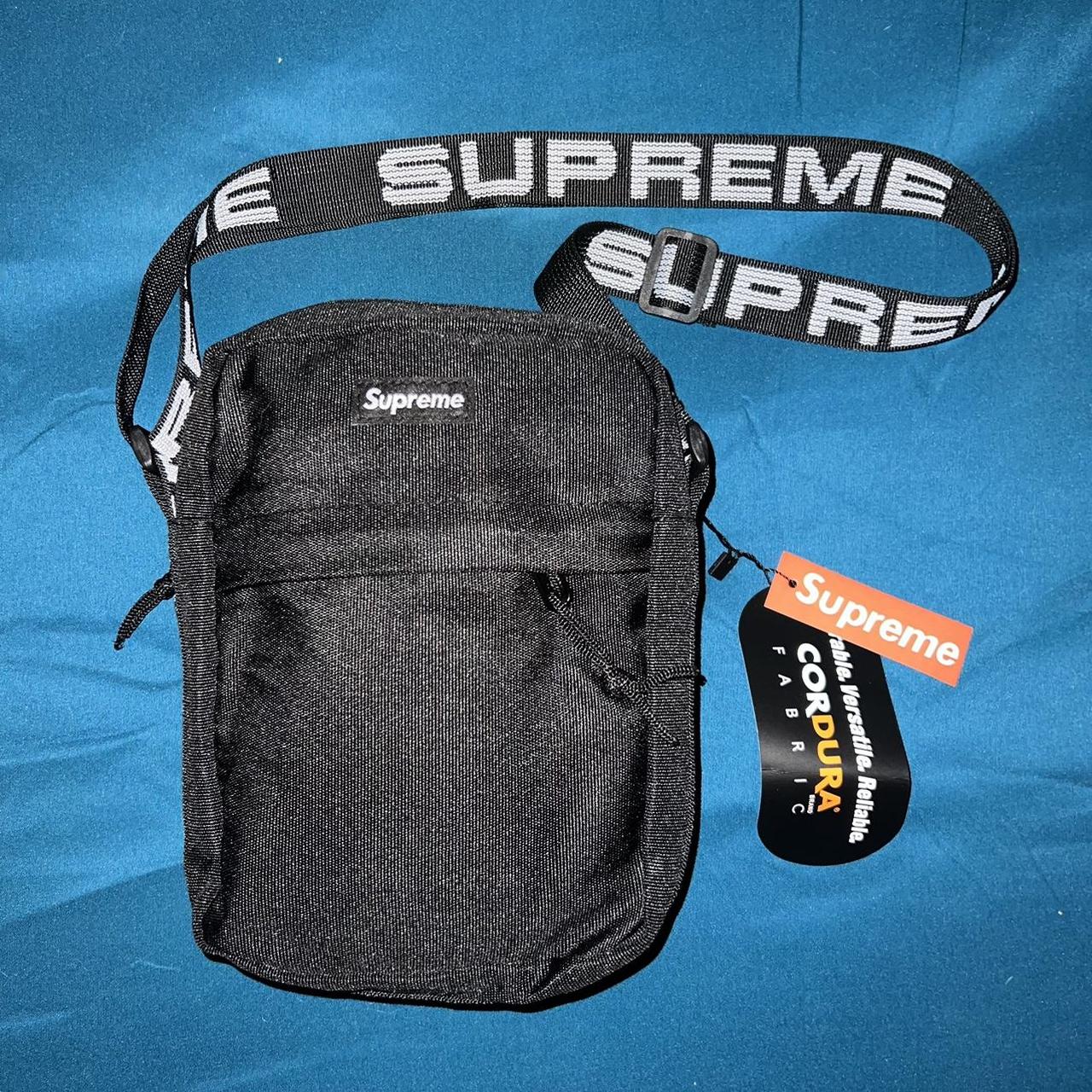 Supreme SS18 Shoulder Crossbody Bag ( BLACK ) Depop