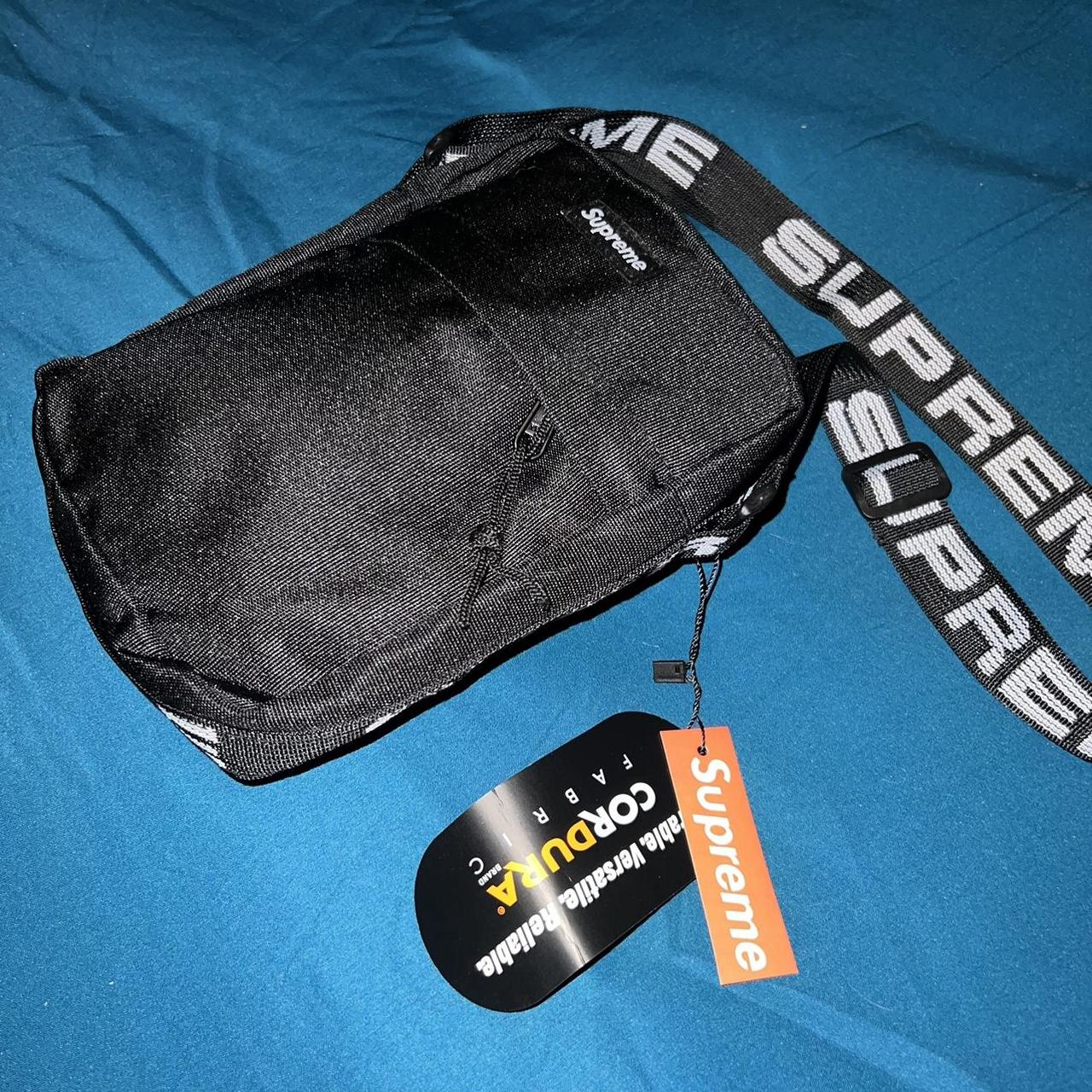 Supreme SS18 Shoulder Crossbody Bag ( BLACK ) Depop