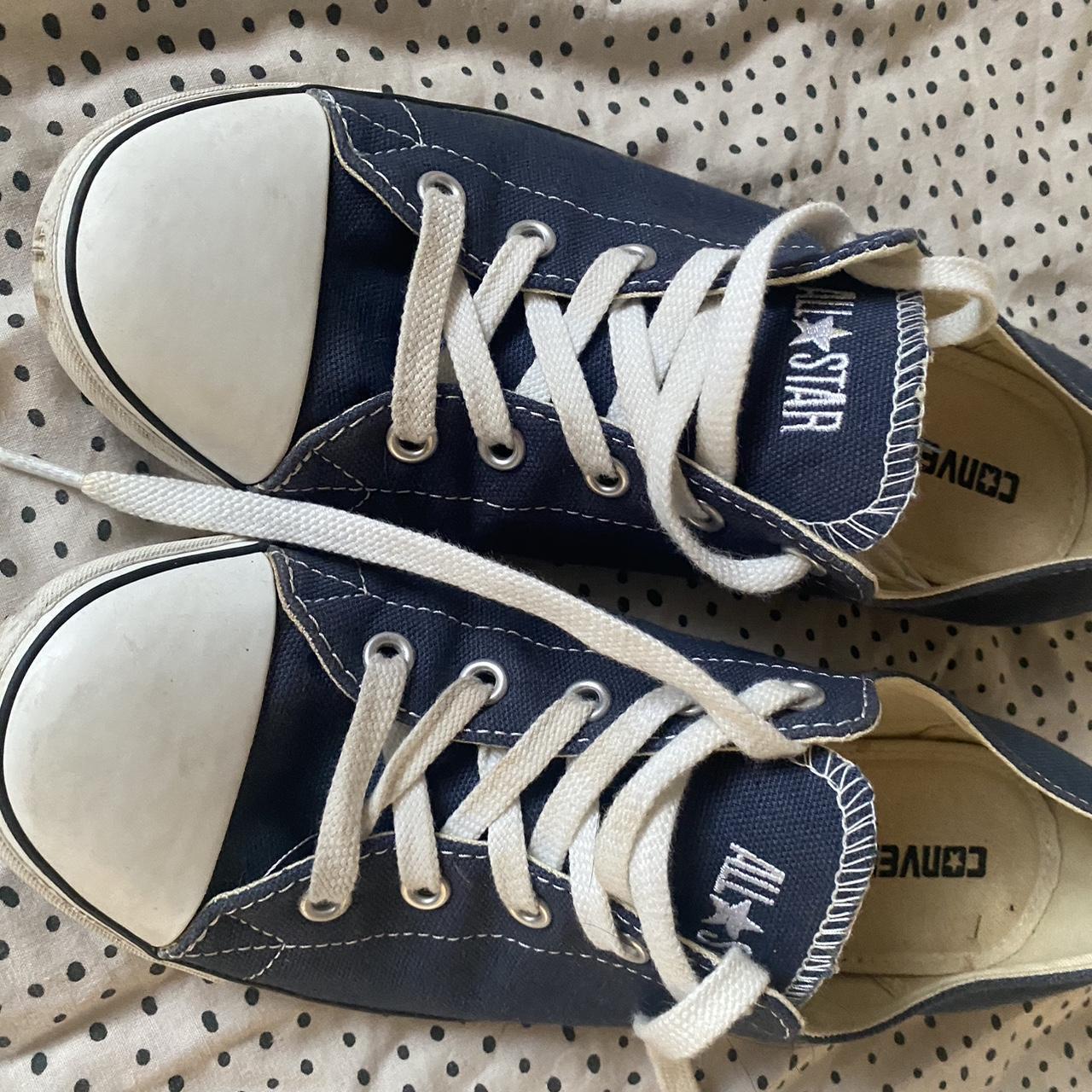 Ladies navy deals converse trainers