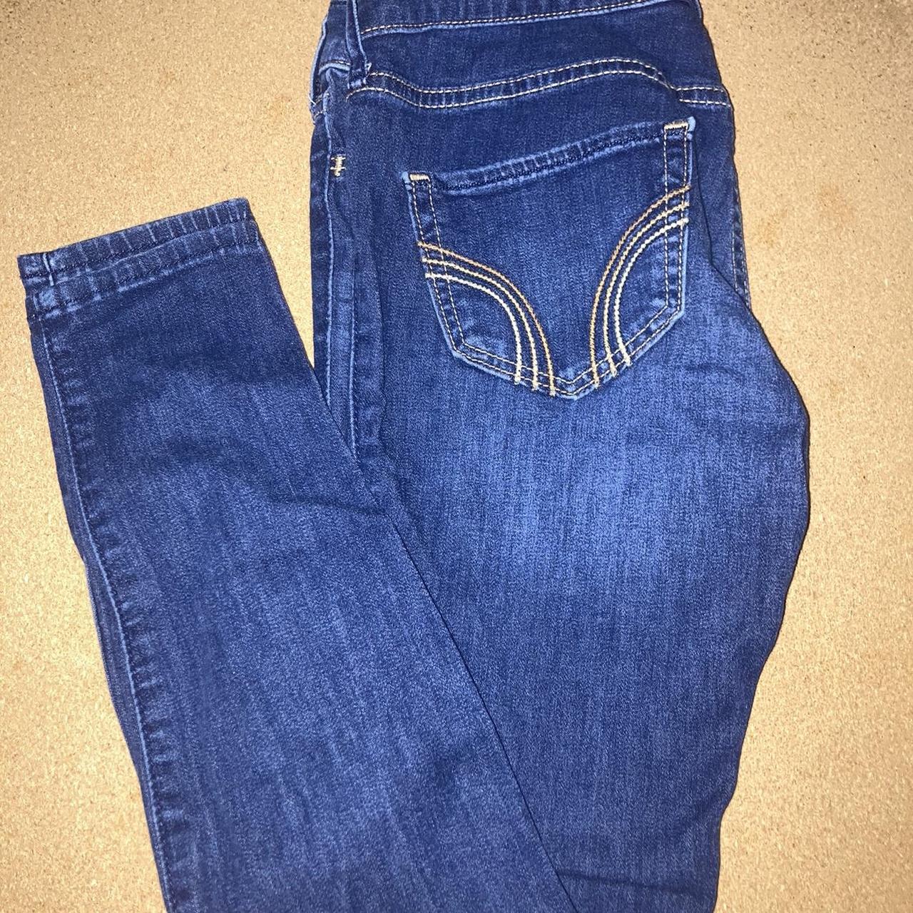 Size 5 hollister jeans on sale