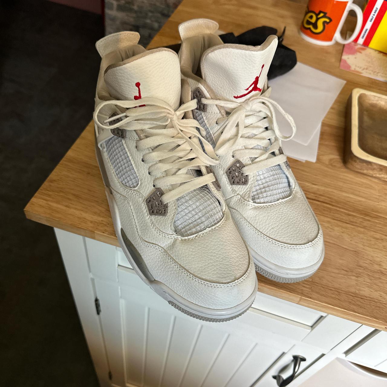 what the 4s size 11