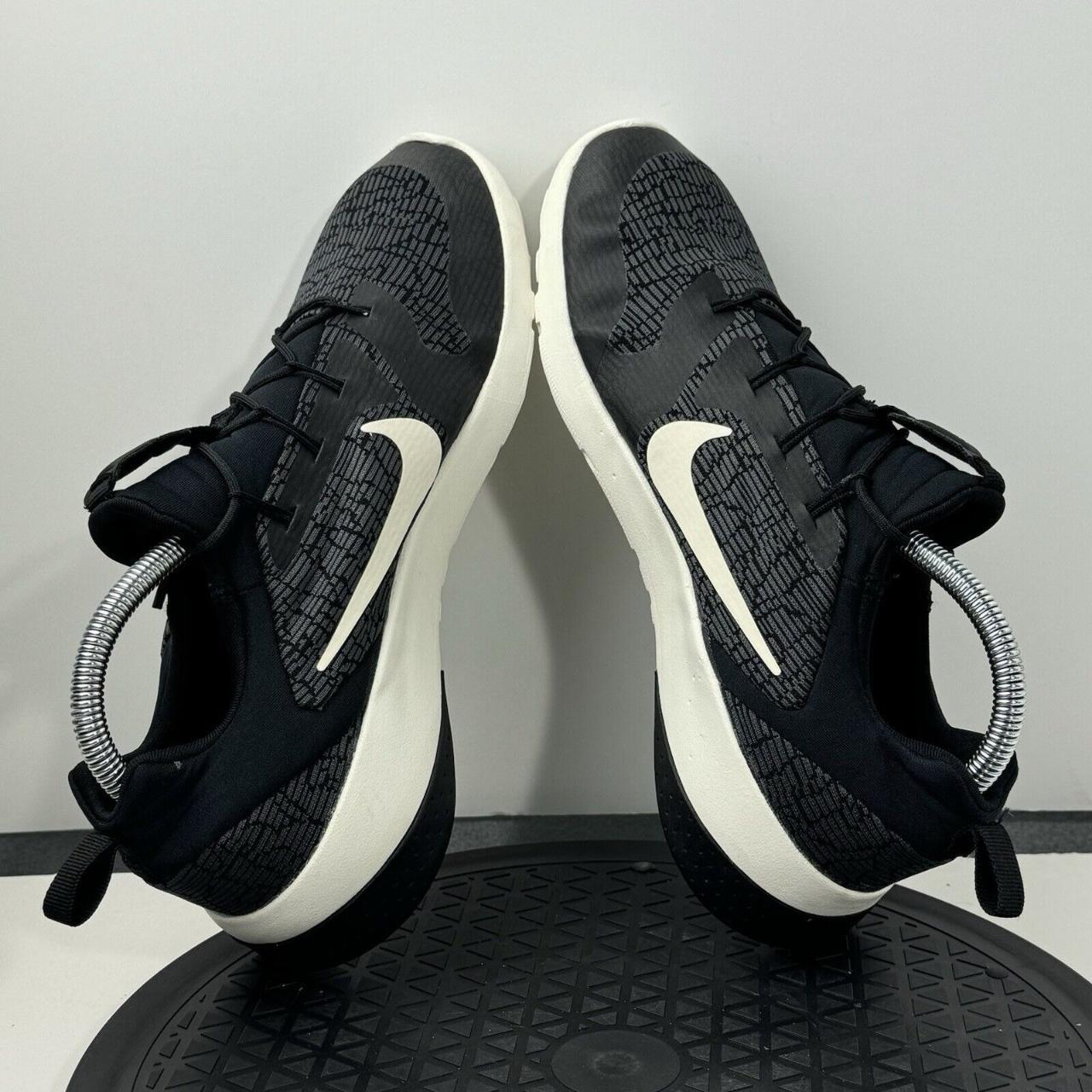 Nike CK Racer Womens Size 9 916792 001 Black Running. Depop