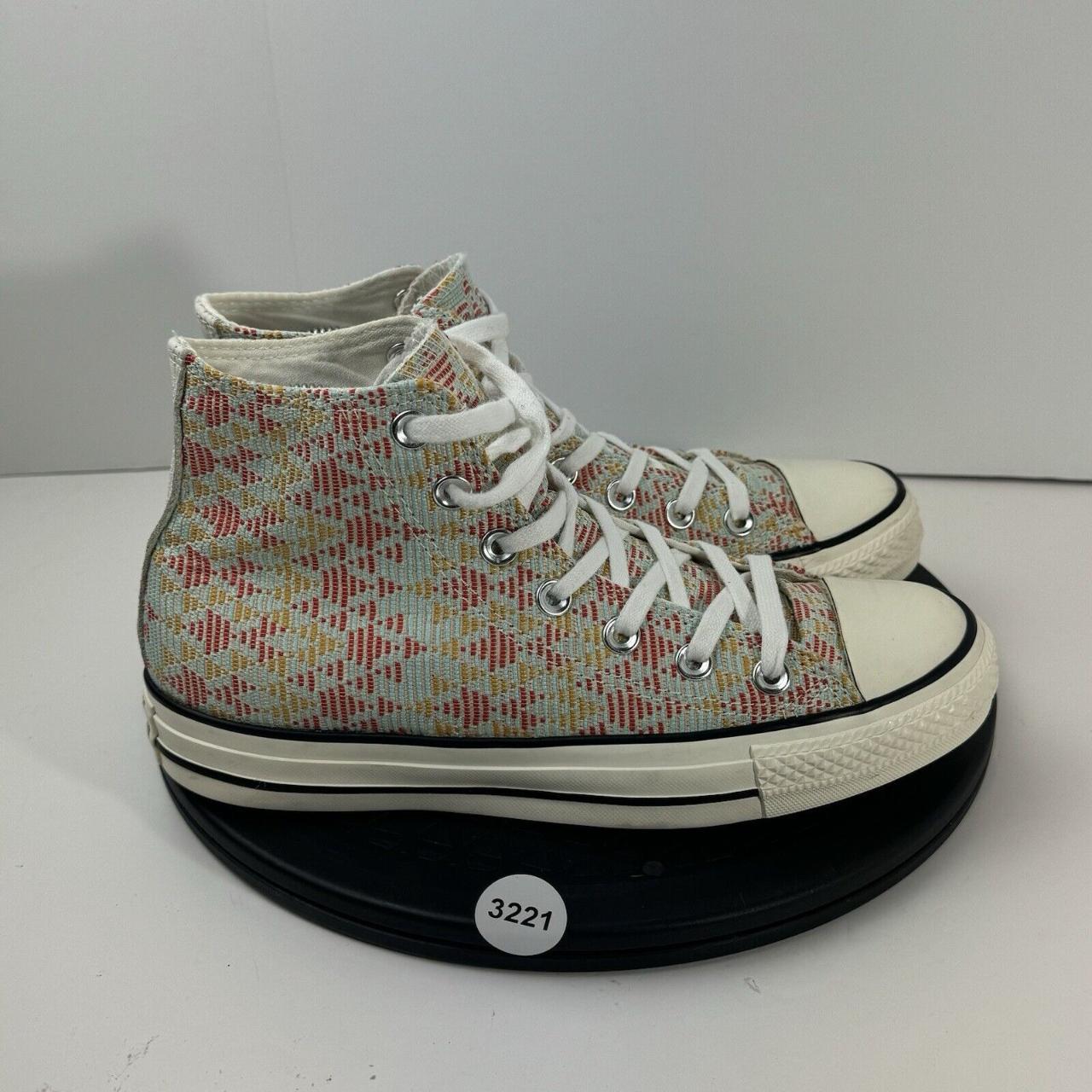 Converse Chuck Taylor All Star Hi Womens Size 8. Depop