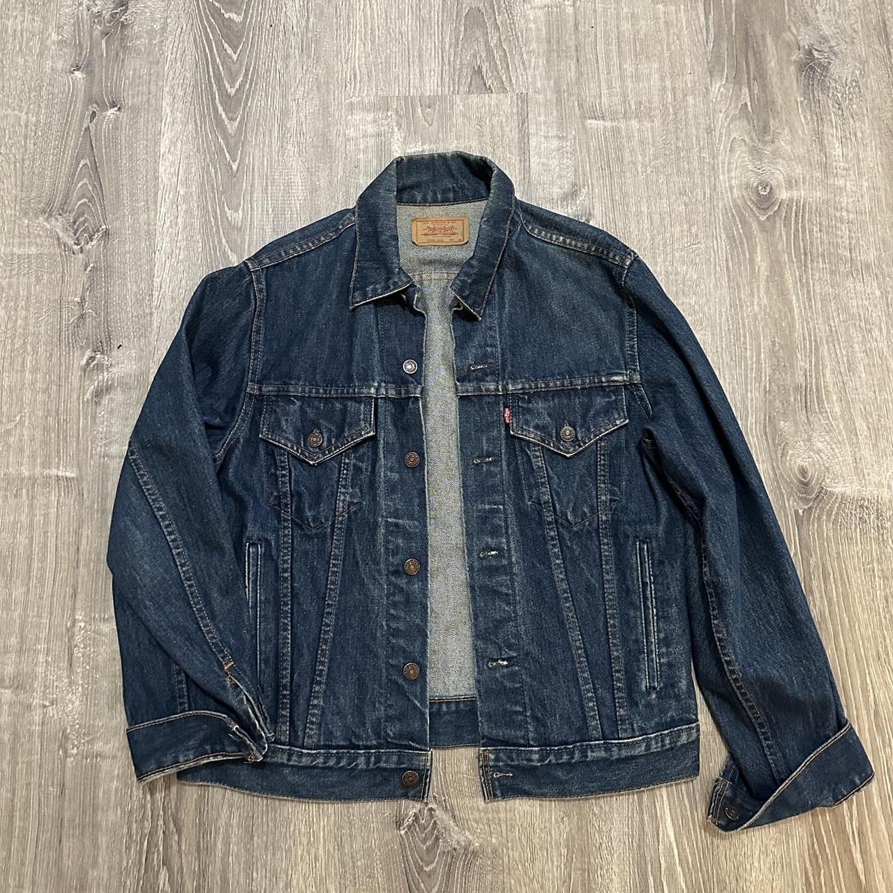 Vintage Levi’s Denim Jacket. Size 40 Medium. - Depop