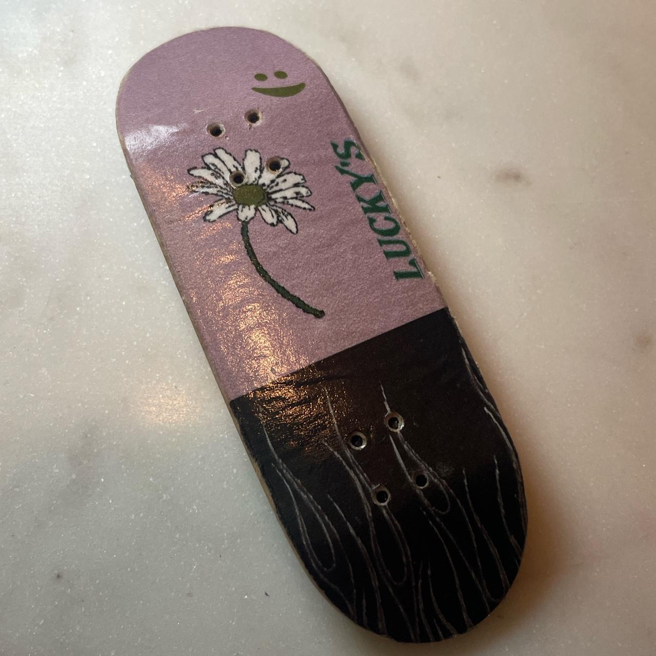 32mm luckys flower graphic deck. Great deck in... Depop