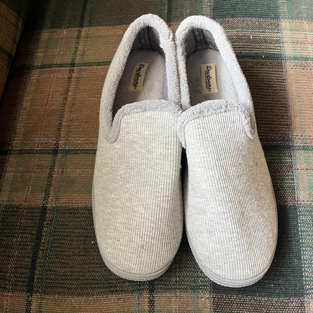 Dearfoams Women's Grey Slippers