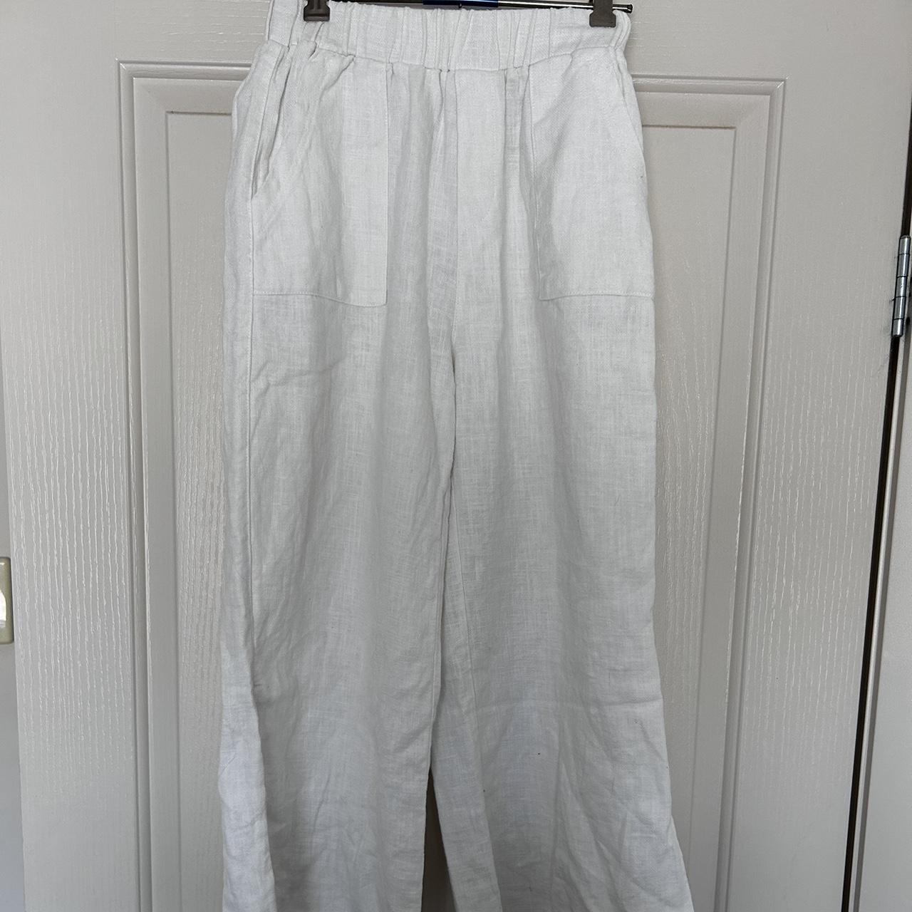 LITTLE LIES white cropped linen pants Size 8 $20 - Depop