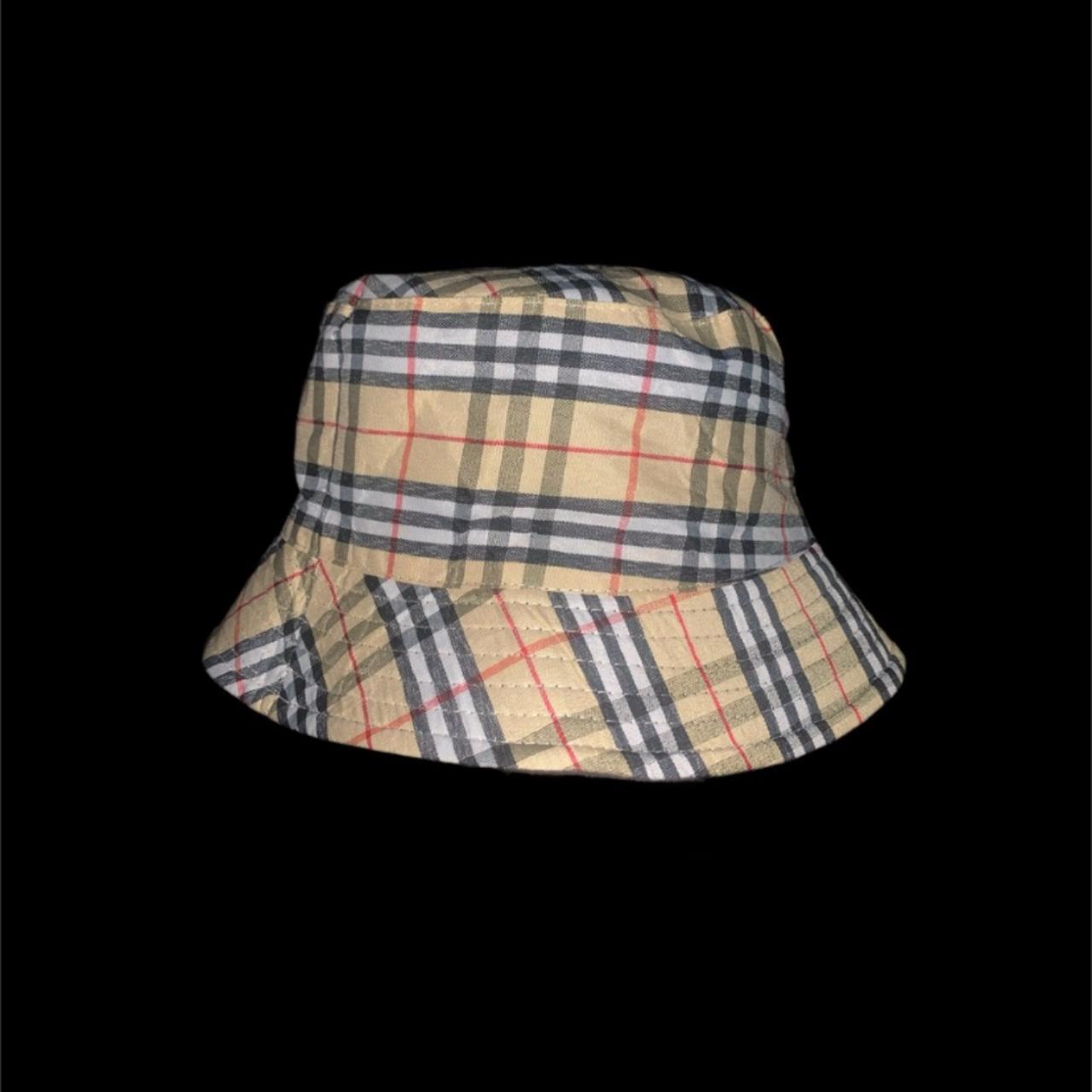 Burberry bucket 2024 hat depop