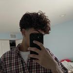 dereksfinds's profile picture