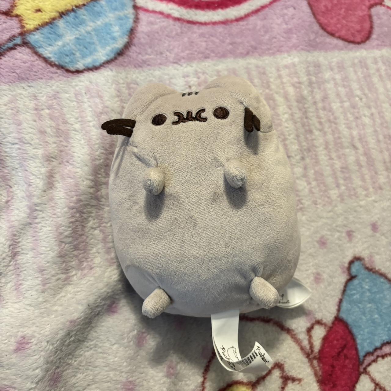 item listed by r1cecake