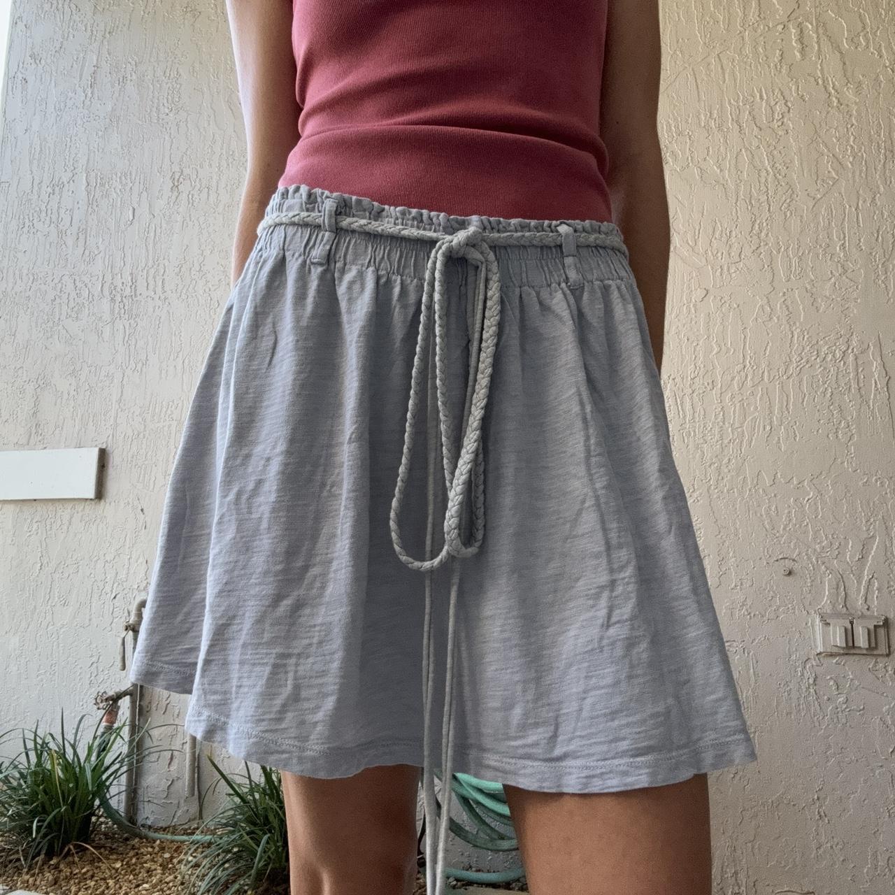 OLD NAVY grey skirt with tie belt. Depop