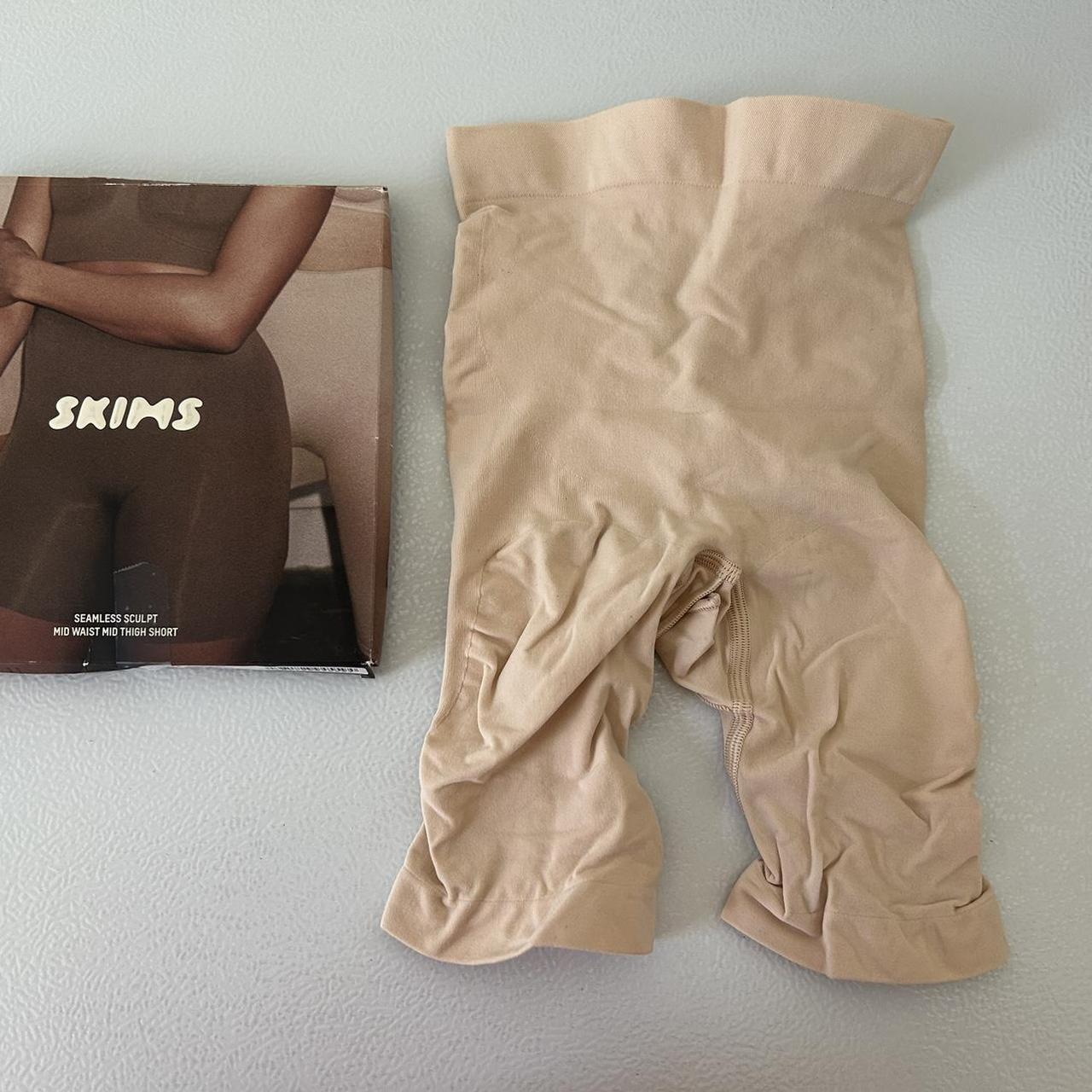 Skims Sculpting mid thigh short. New in box. Size: - Depop