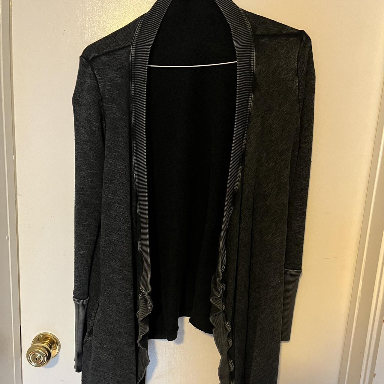 Silence and clearance noise cardigan