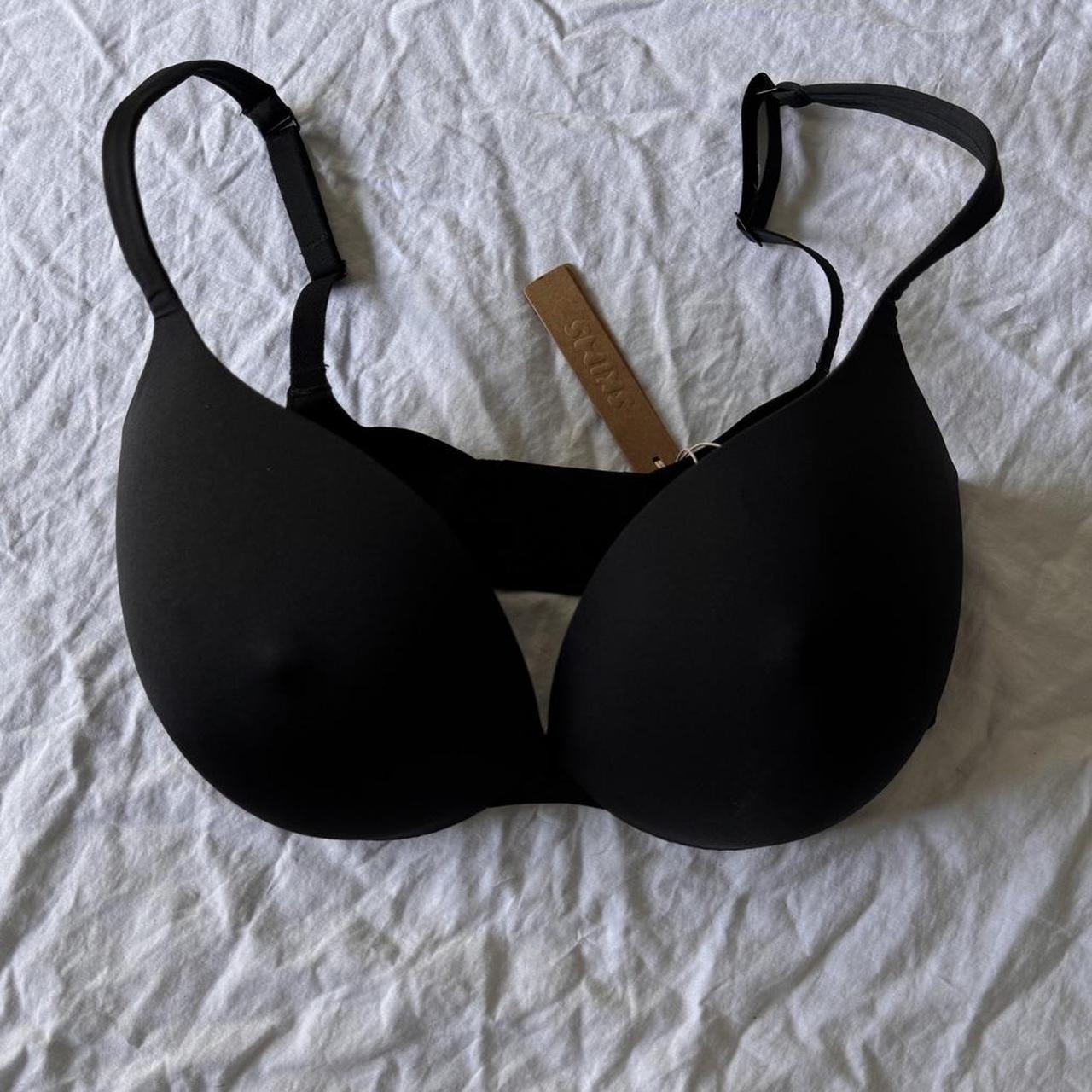 Skims Nipple Bra 32DDD US = 10E AUS - Depop