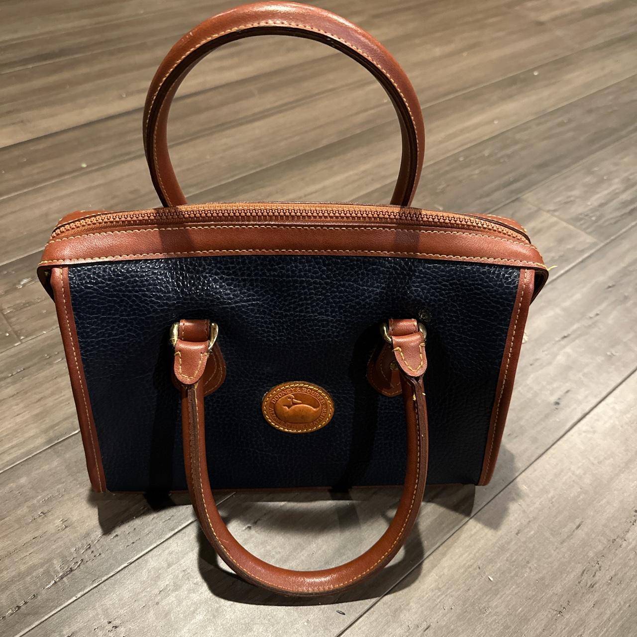 Navy dooney bourke discount handbags