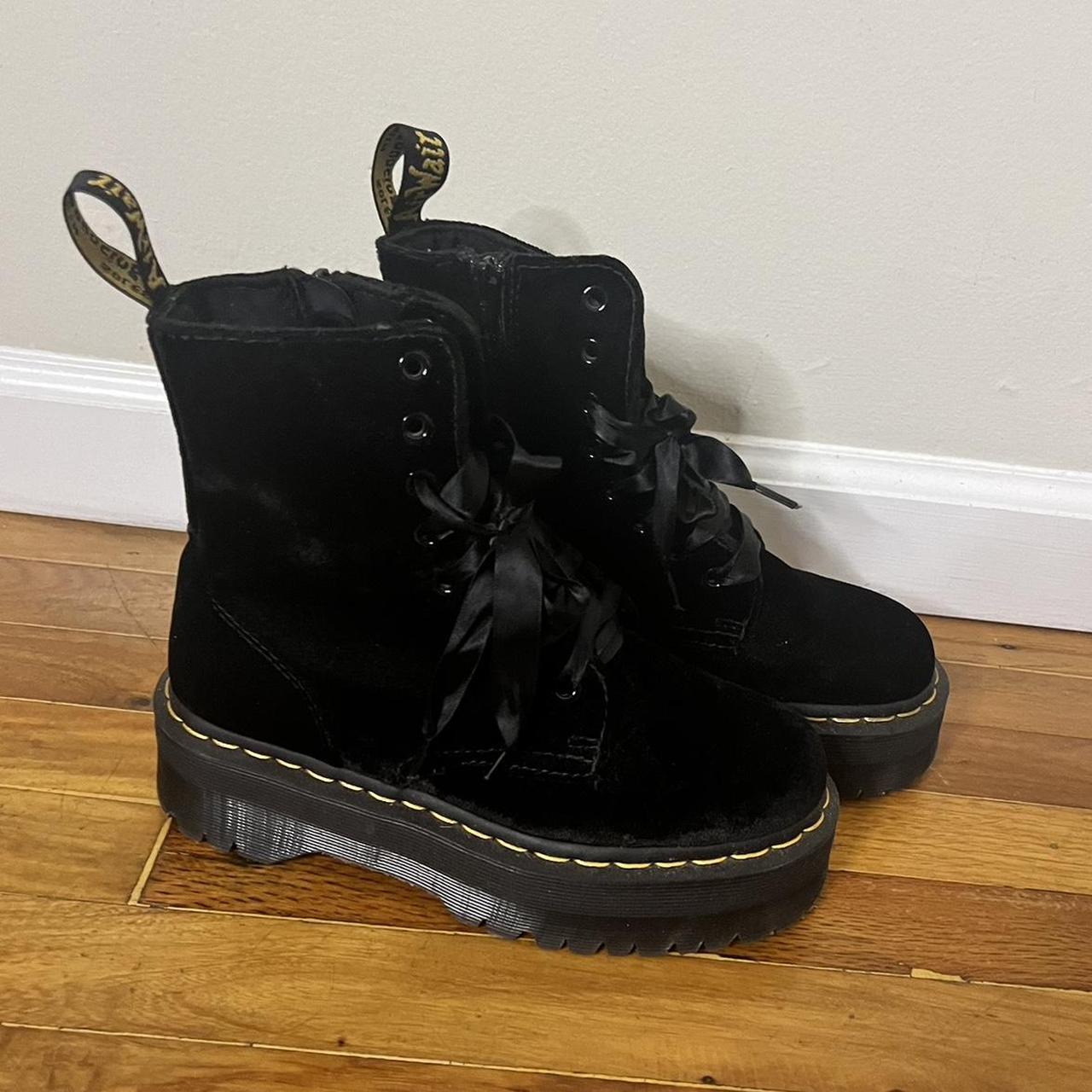 Velvet jadon hot sale dr martens