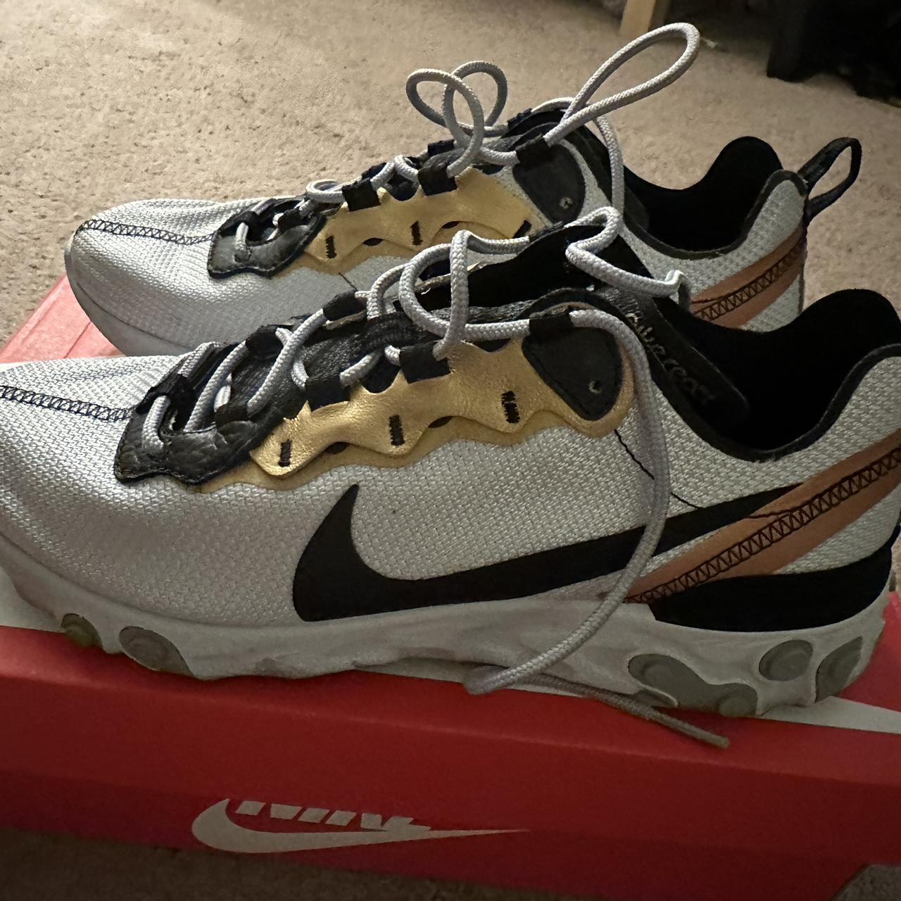 nike react element 55 black metallic gold white