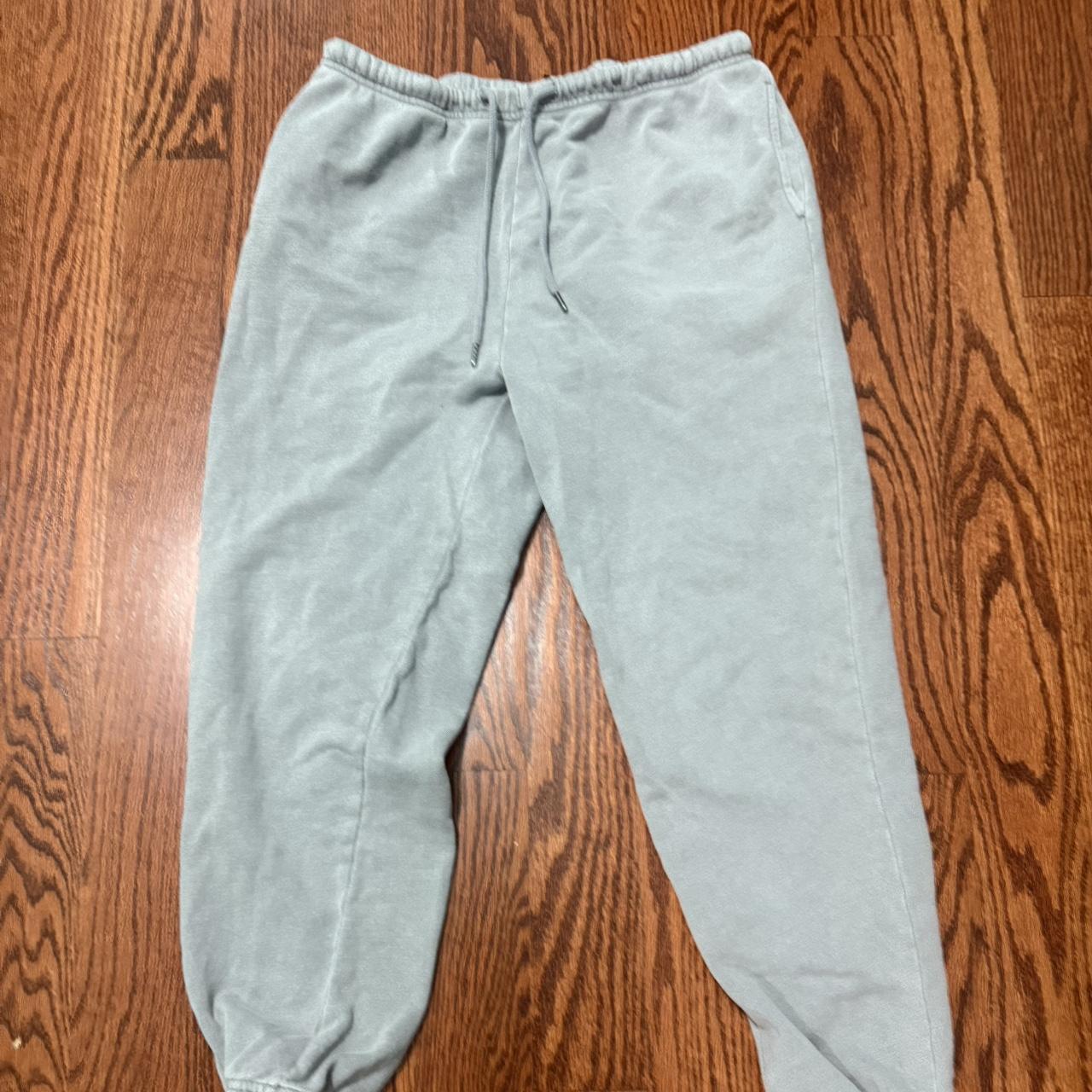 item listed by hotuwugamergirl