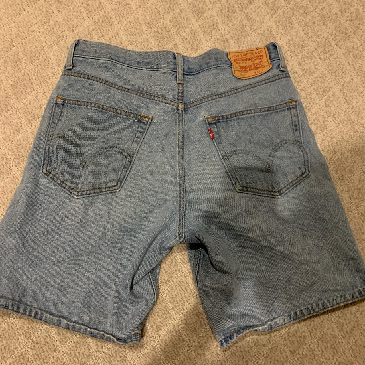 Levi’s 550 Jorts waist size 32 - Depop