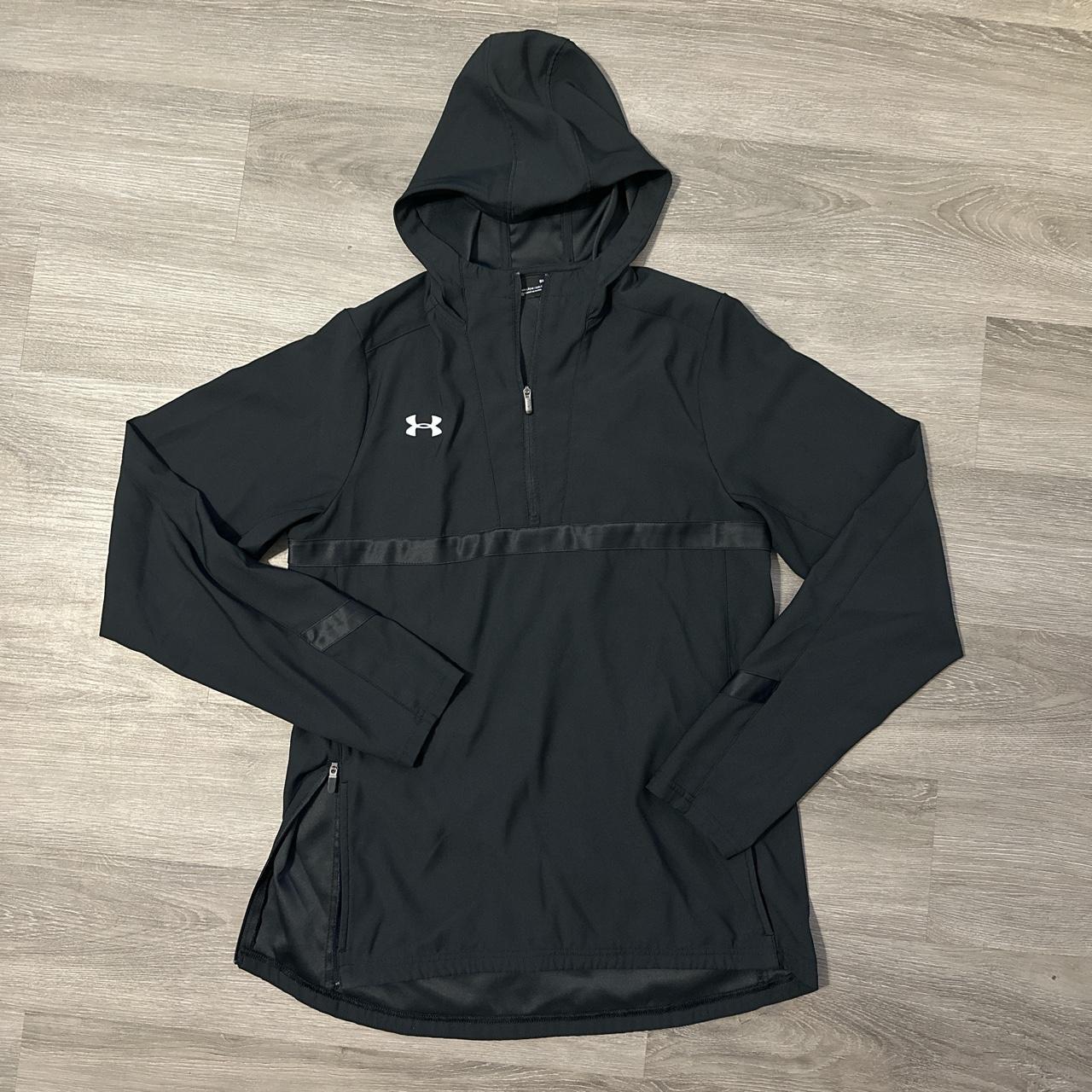 Under Armour Black Pullover - Depop