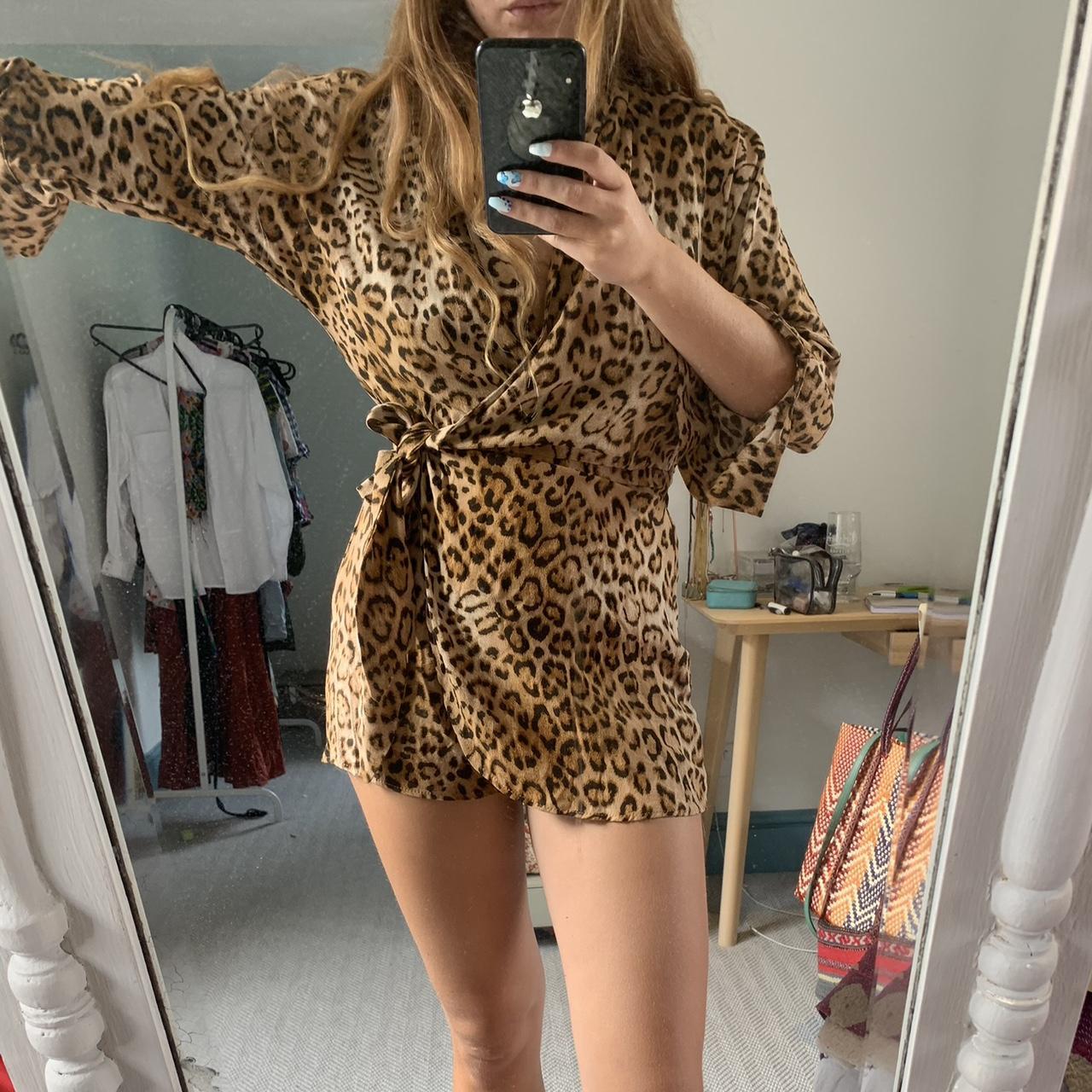 Leopard print play suit mini - Depop