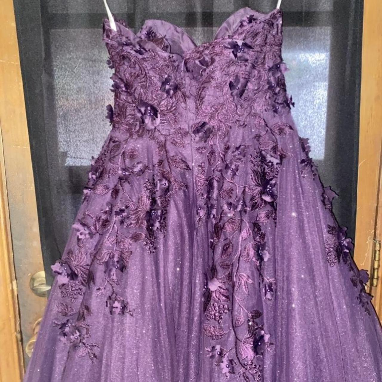 Davids Bridal Prom 2024 Dress w/Crinoline Purple Iridescent Size 10