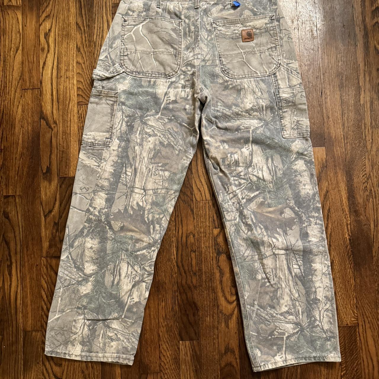 Carhartt x Realtree camo carpenter pants size 34x30 - Depop