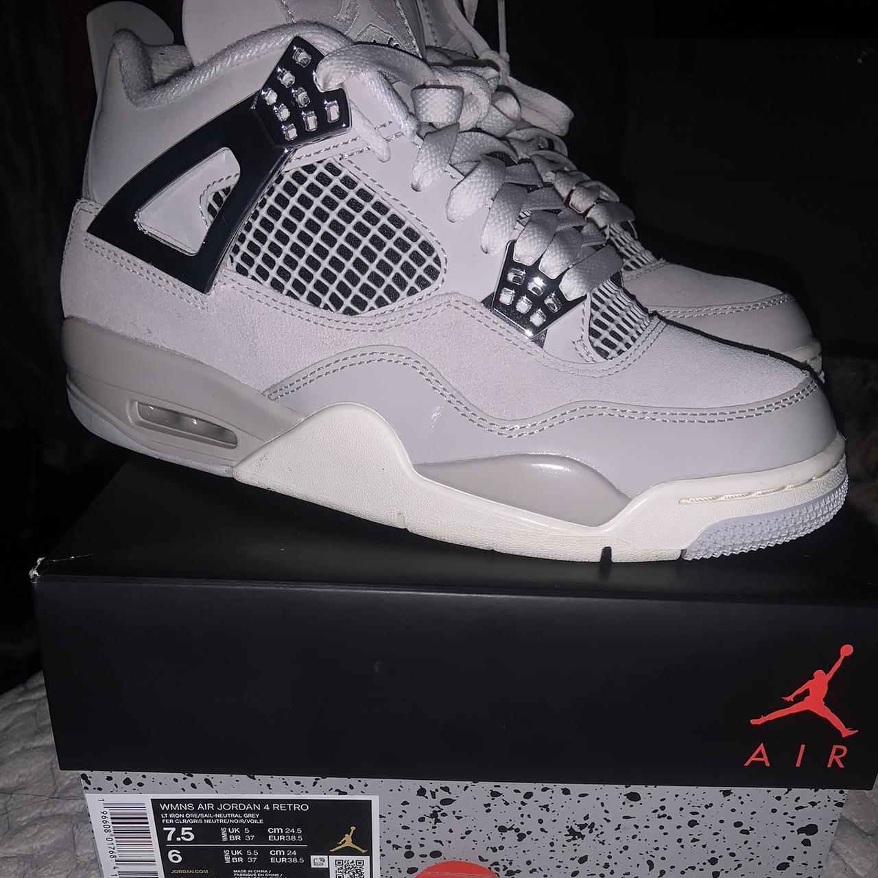 creased jordan 4s