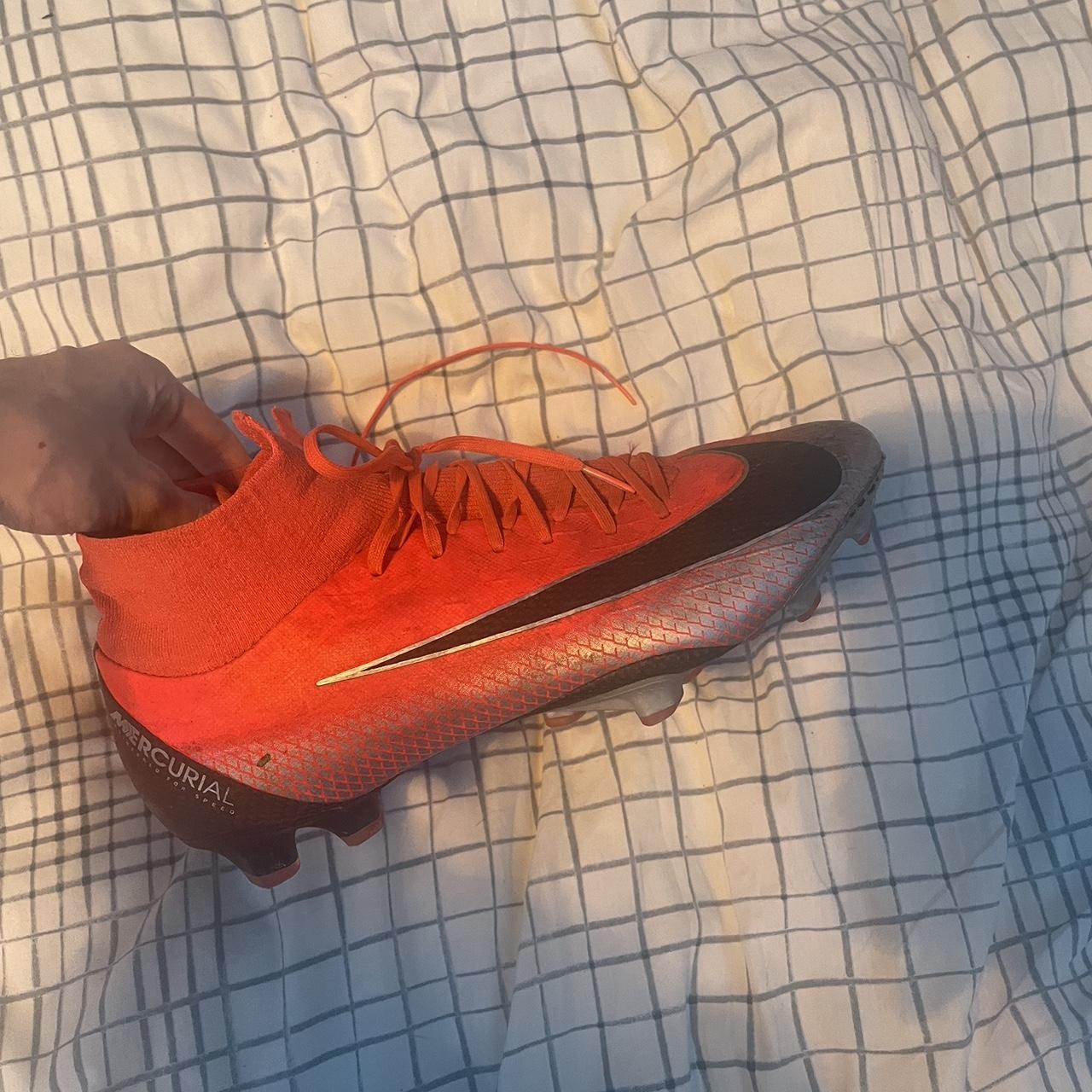 mercurial cr7 red