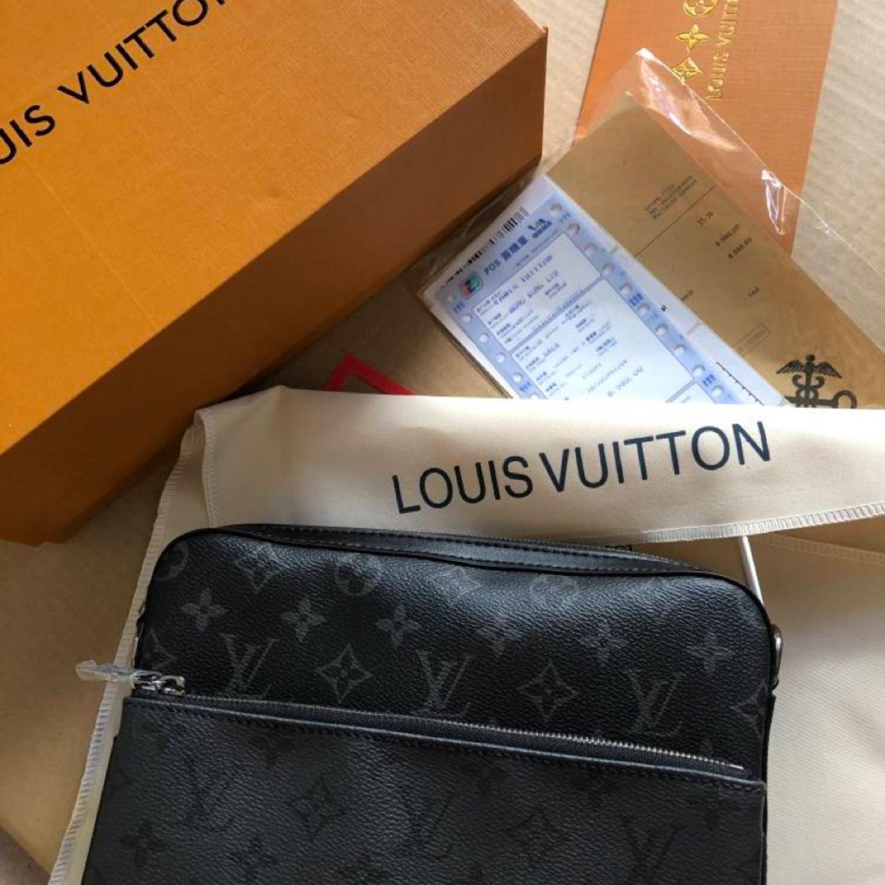 louis vuitton trio bag its real selling due to... - Depop