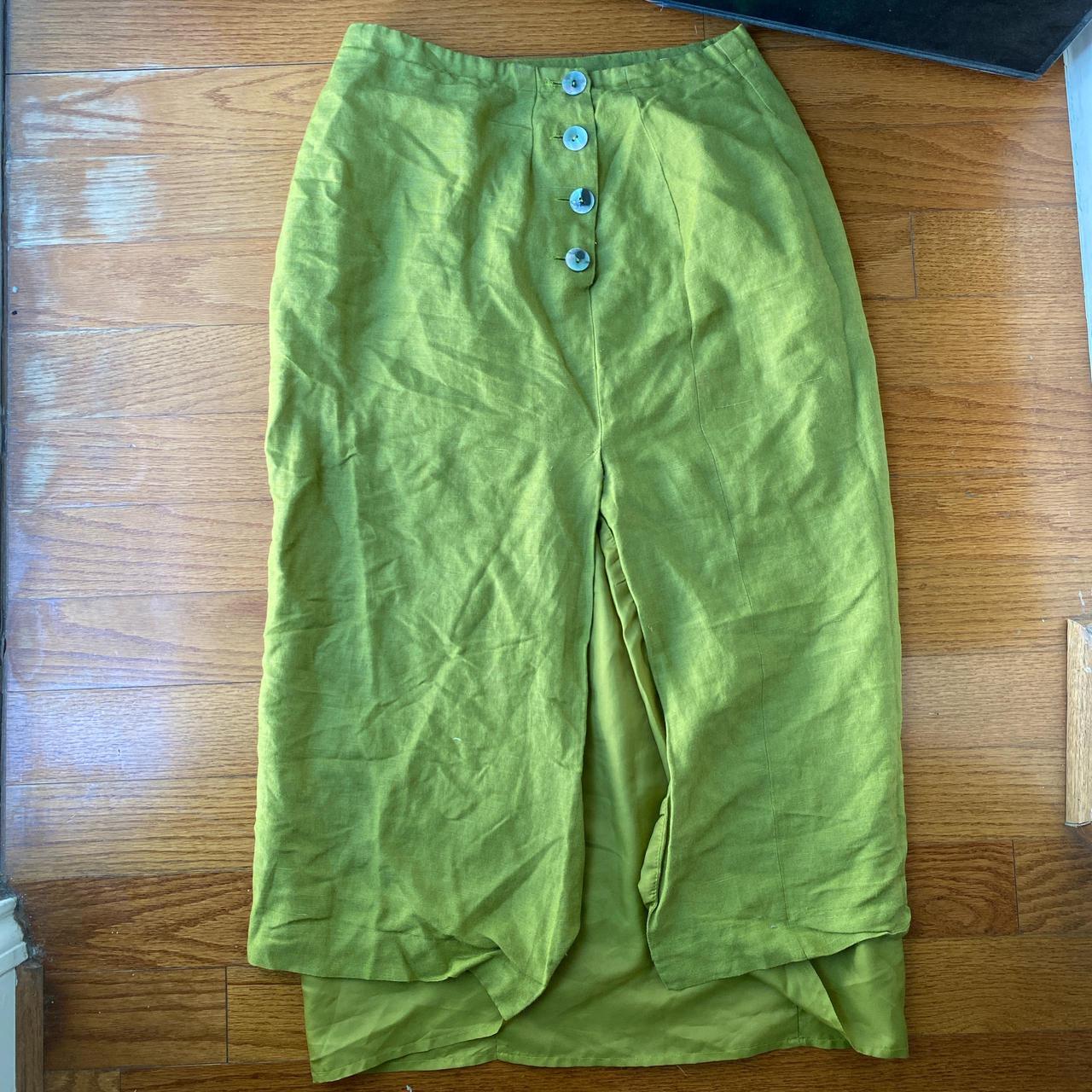 item listed by genesisalyssah