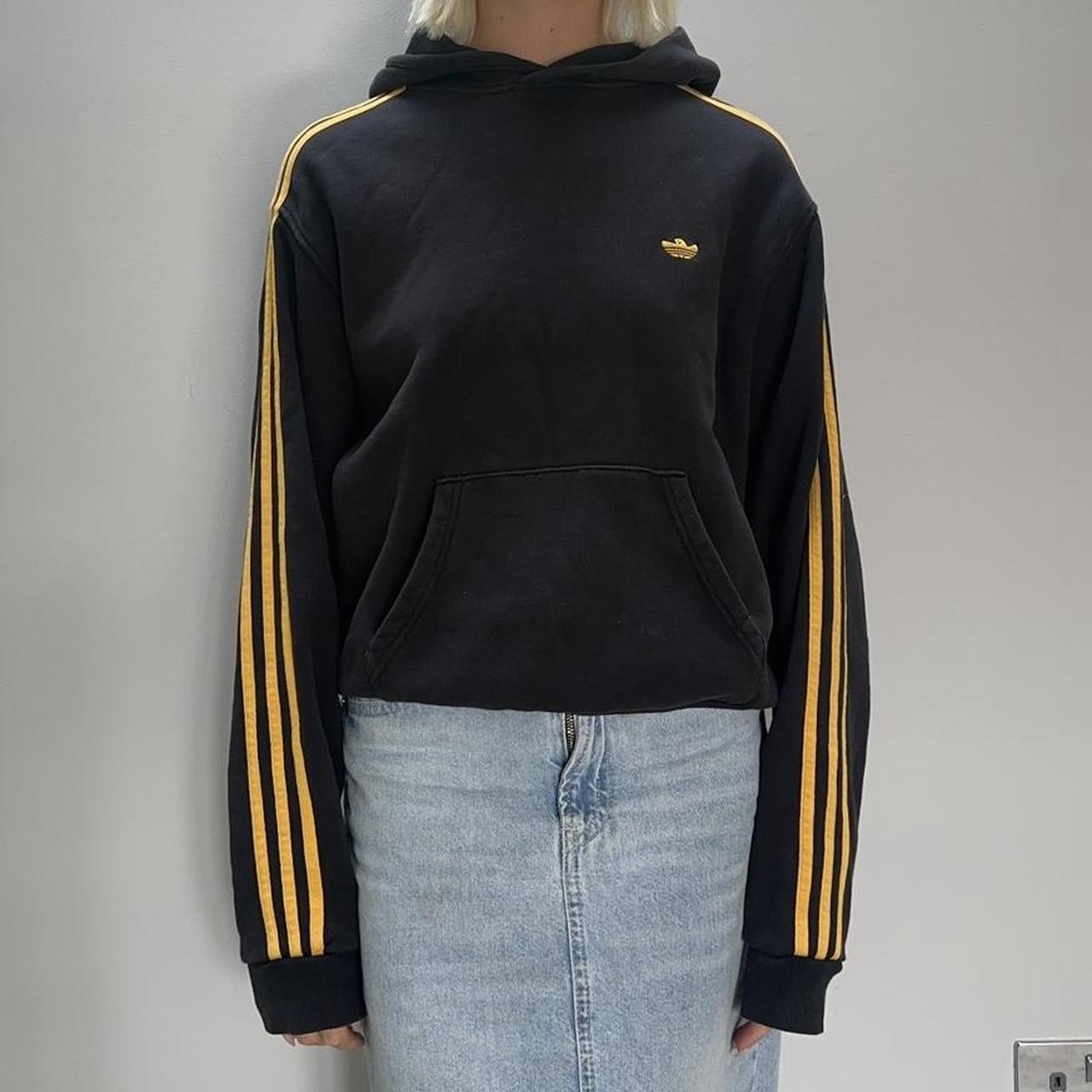 Vintage Adidas black and yellow hoodie size