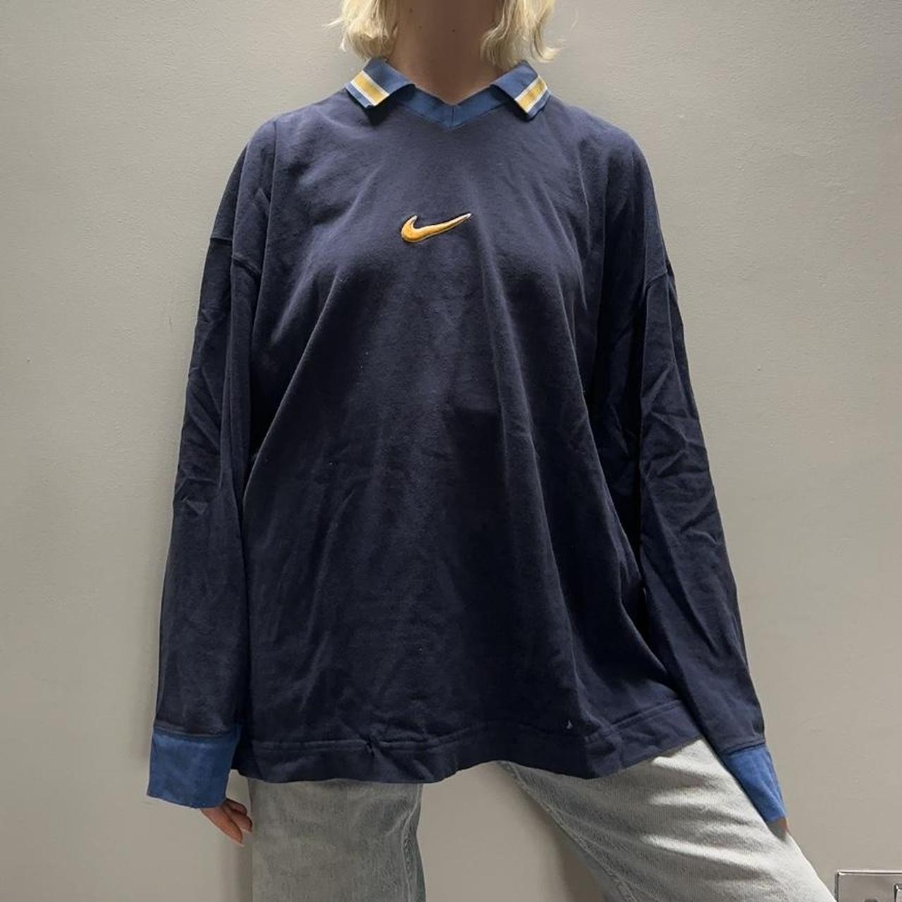 vintage Nike navy blue sweatshirt jumper Depop