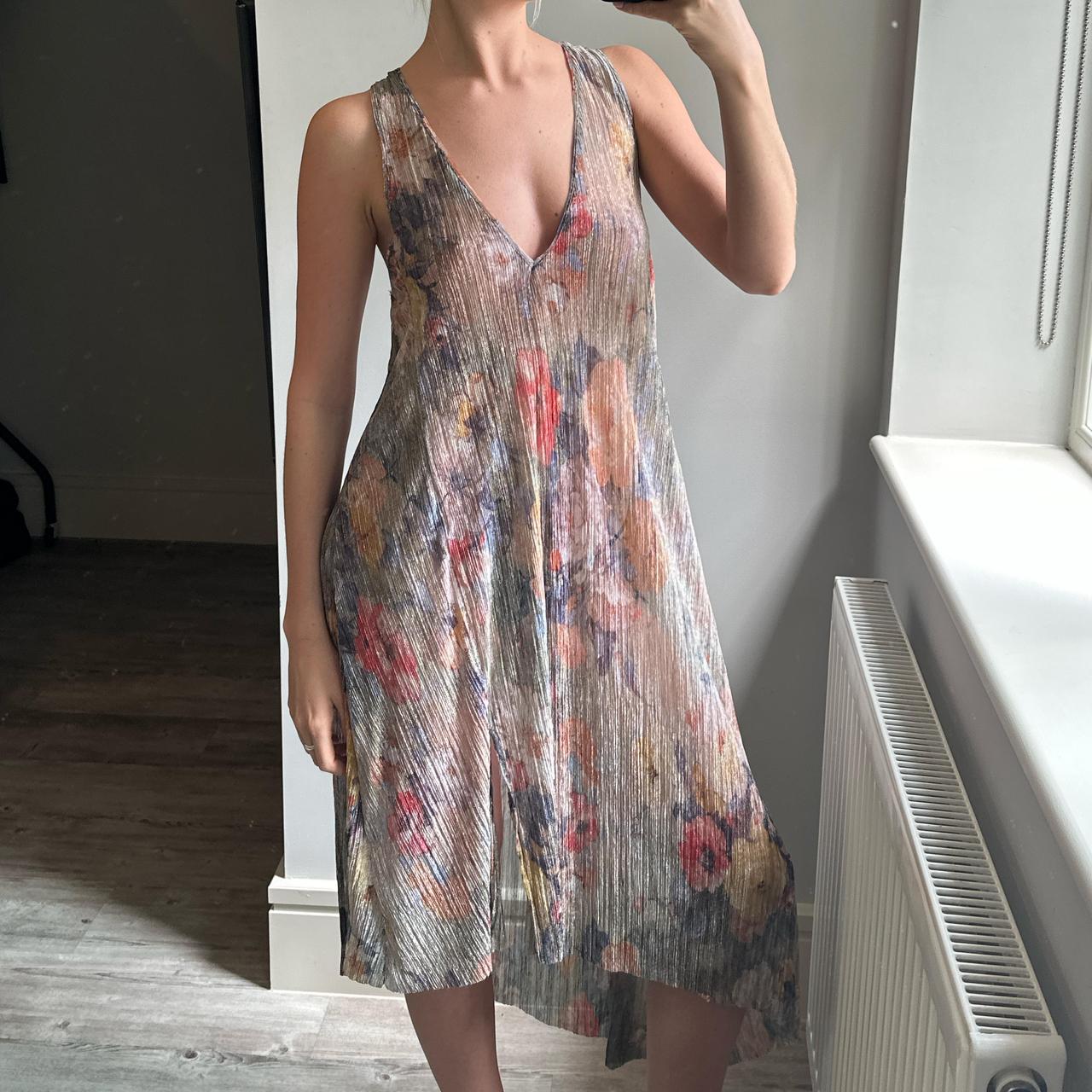 item listed by mojovintage_