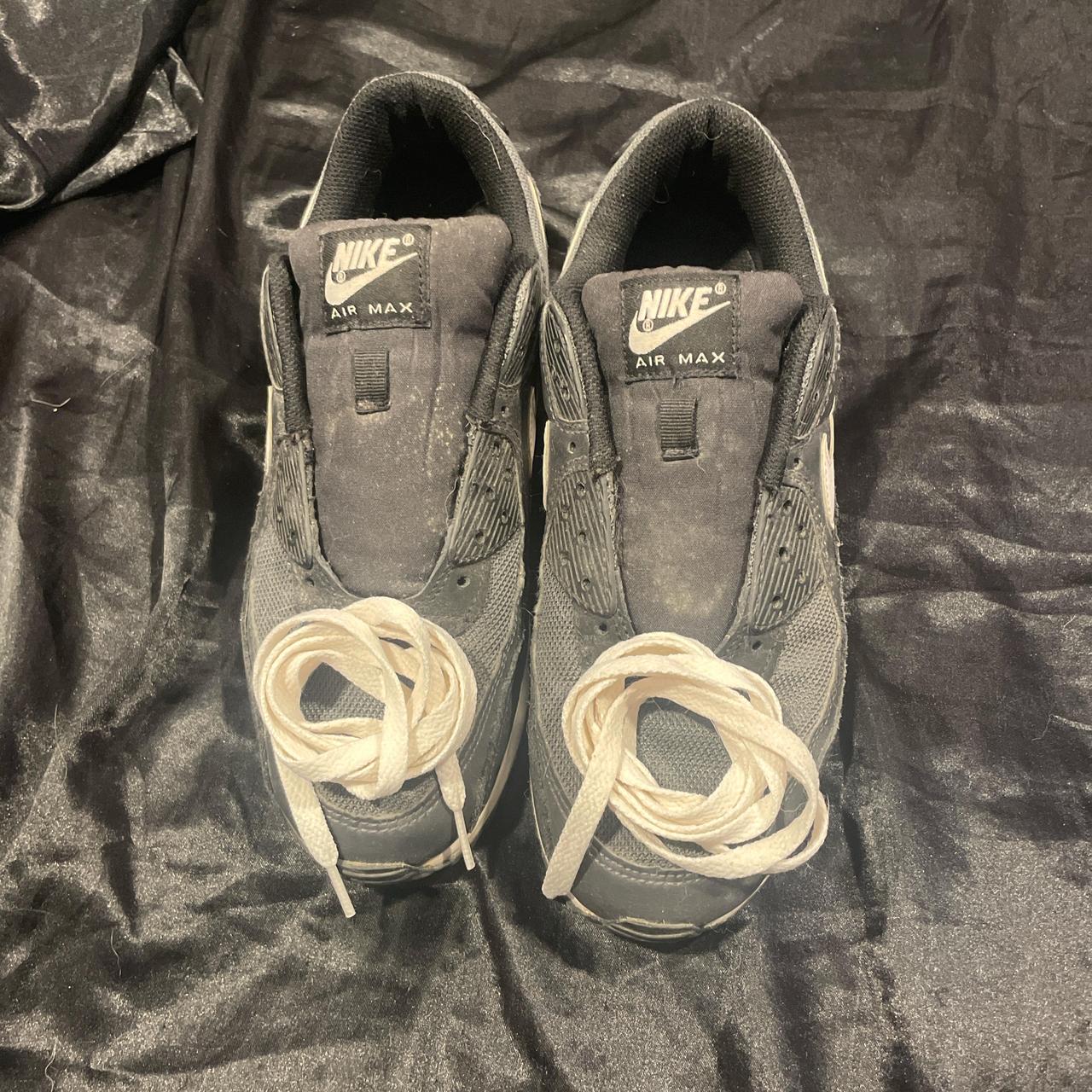 item listed by oakleemm
