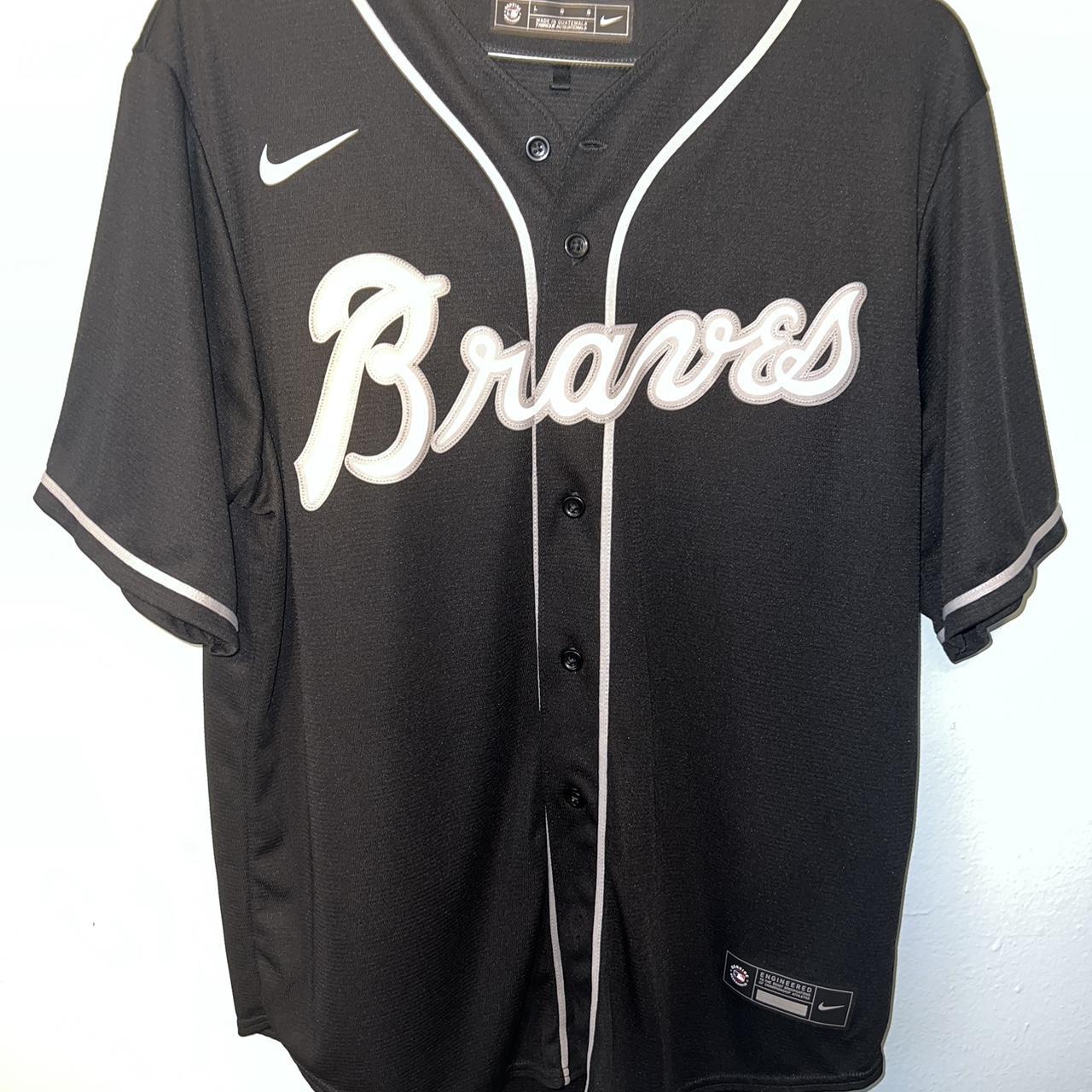 Men's braves jersey size Worn once for Depop
