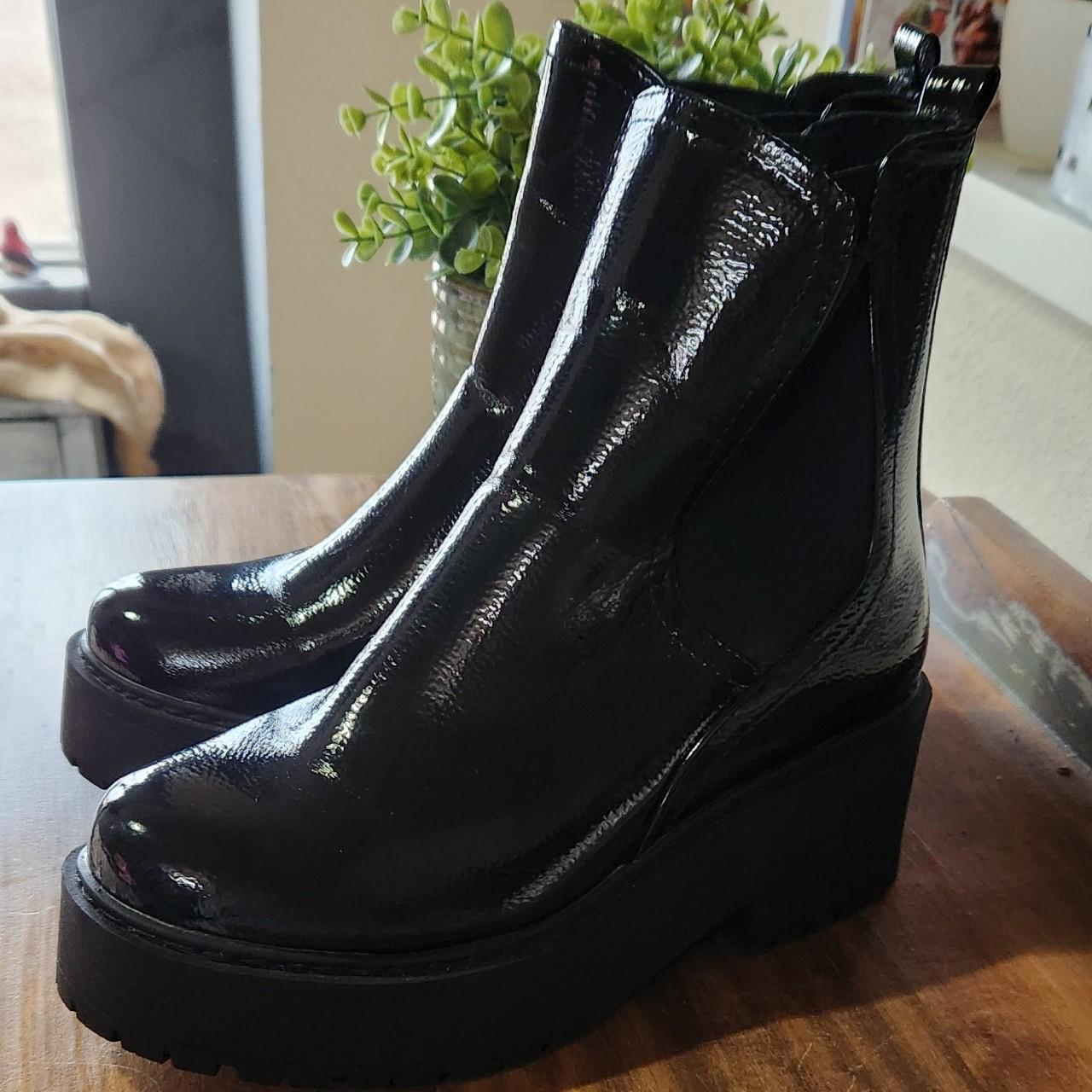 Soda black clearance booties