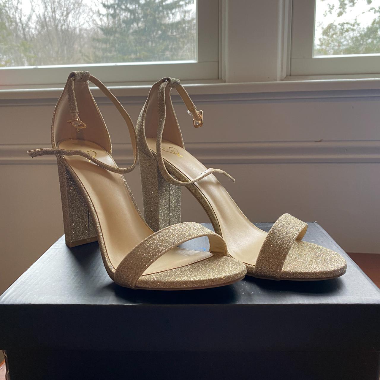 Brand new Windsor Gold Heels Size 8 Never worn,... - Depop