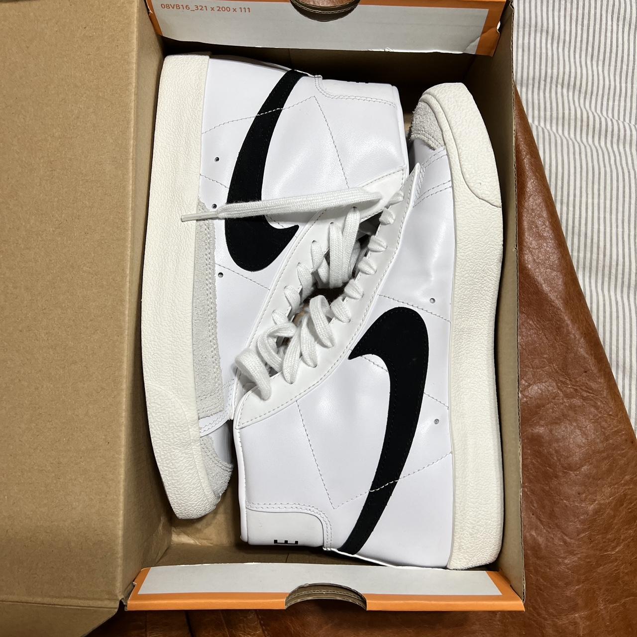 blazer mid 77s