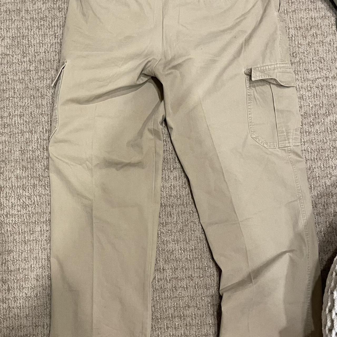 Columbia tan baggy cargo pants Used- Good condition... - Depop