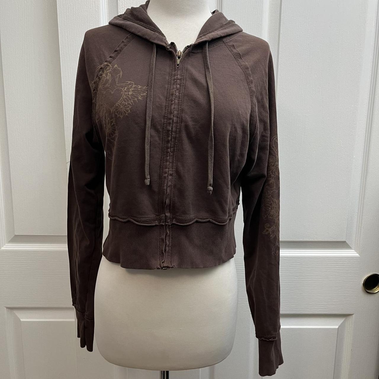 item listed by itsgivingy2knvntg