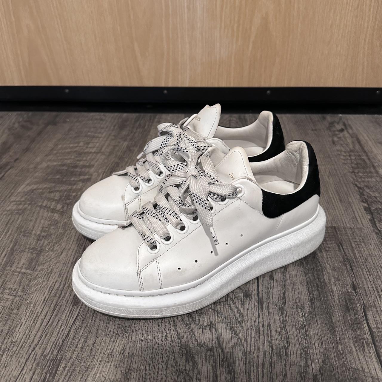 Alexander McQueen Sneaker - size: 37 - Depop