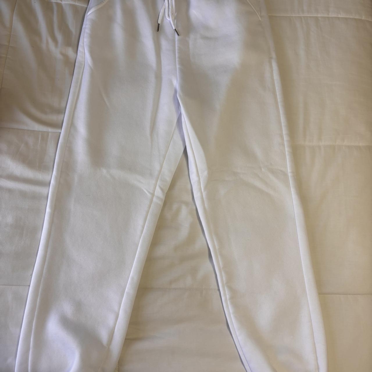 item listed by ankle_