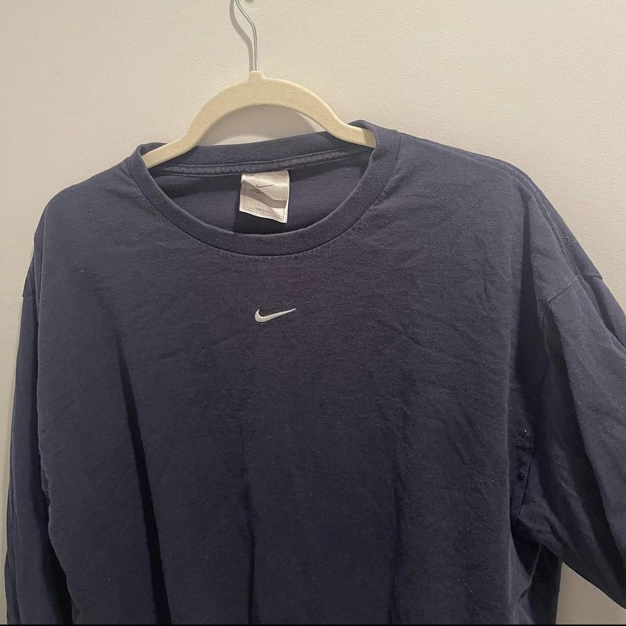 mens navy blue nike shirt