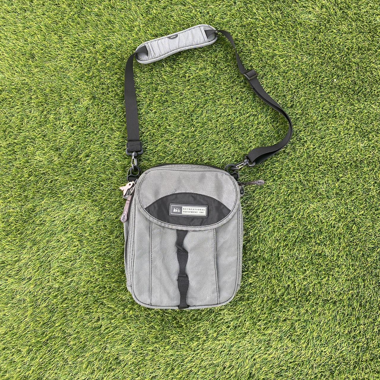 Rei sling bag online