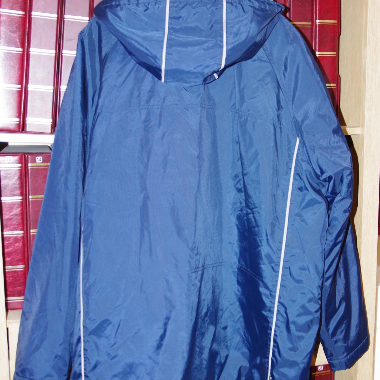 Nike Athletic Long Zip up Coat XL Coat is in... Depop